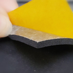 MOUSSE ADHÉSIVE ANTIVIBRATIONS 297 X 210 X 3 mm SOUPLE