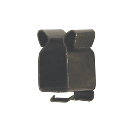 LOCKING CLIP BONNET AND FUEL FLAP